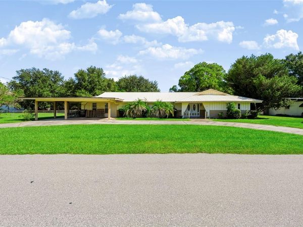 4811 MAC DONALD STREET , LAKE WALES, FL 33859