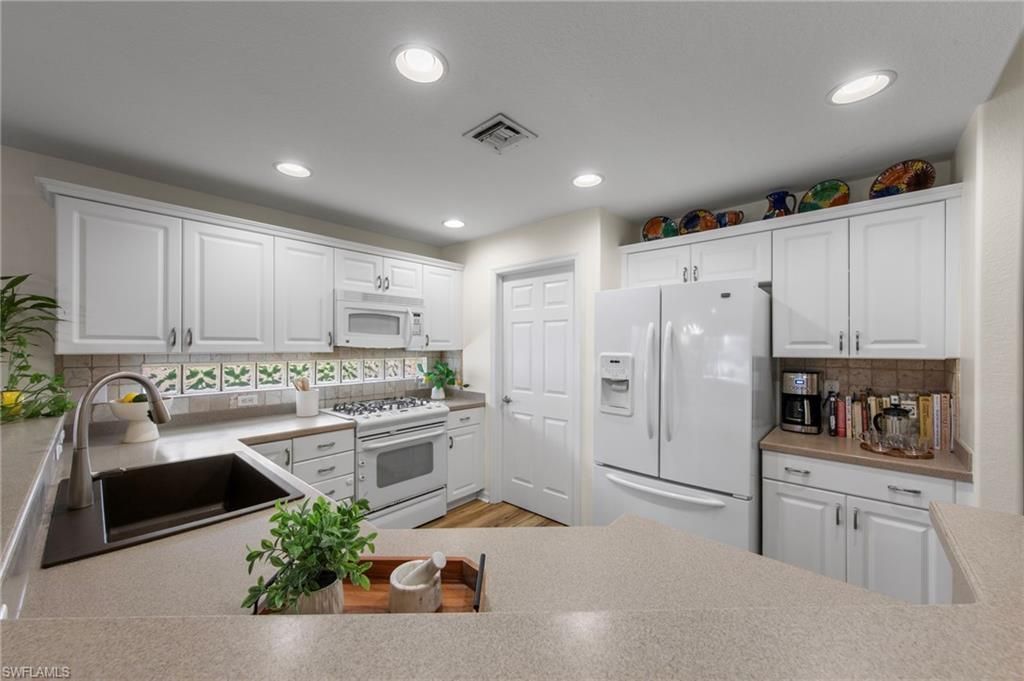 19703 Villa Rosa Loop, Estero, FL 33967 Photo