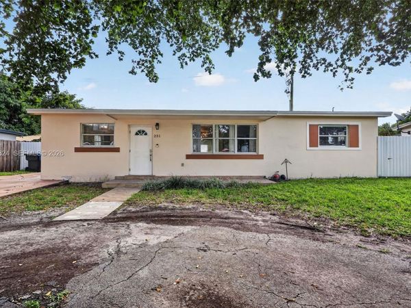 231 N 65th Ter , Hollywood, FL 33024