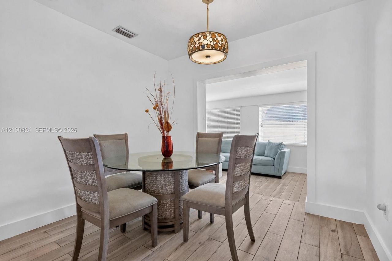 231 N 65th Ter , Hollywood, FL 33024 Photo