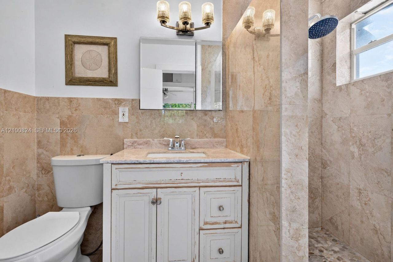 231 N 65th Ter , Hollywood, FL 33024 Photo