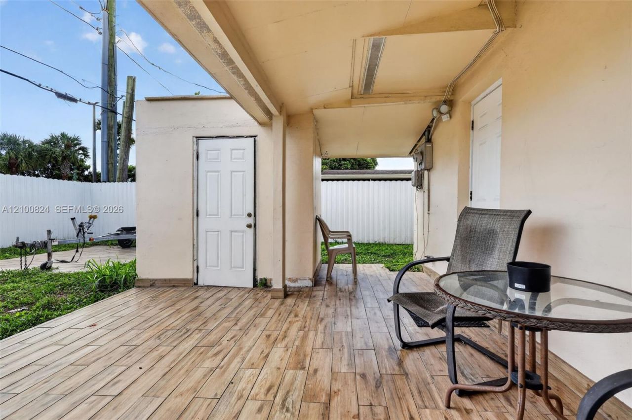 231 N 65th Ter , Hollywood, FL 33024 Photo
