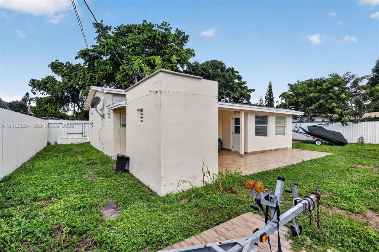 231 N 65th Ter , Hollywood, FL 33024 Photo
