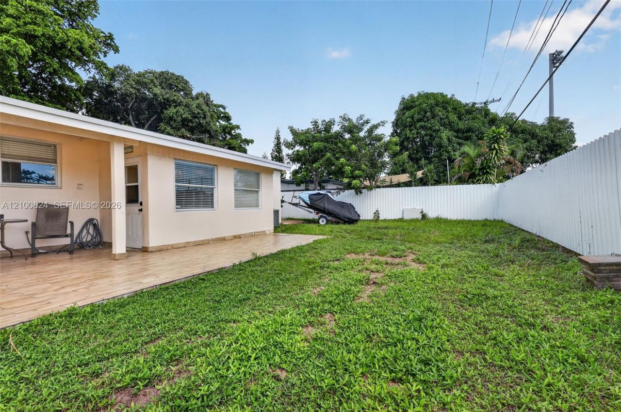 231 N 65th Ter , Hollywood, FL 33024 Photo