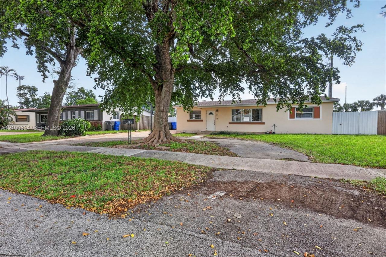 231 N 65th Ter , Hollywood, FL 33024 Photo