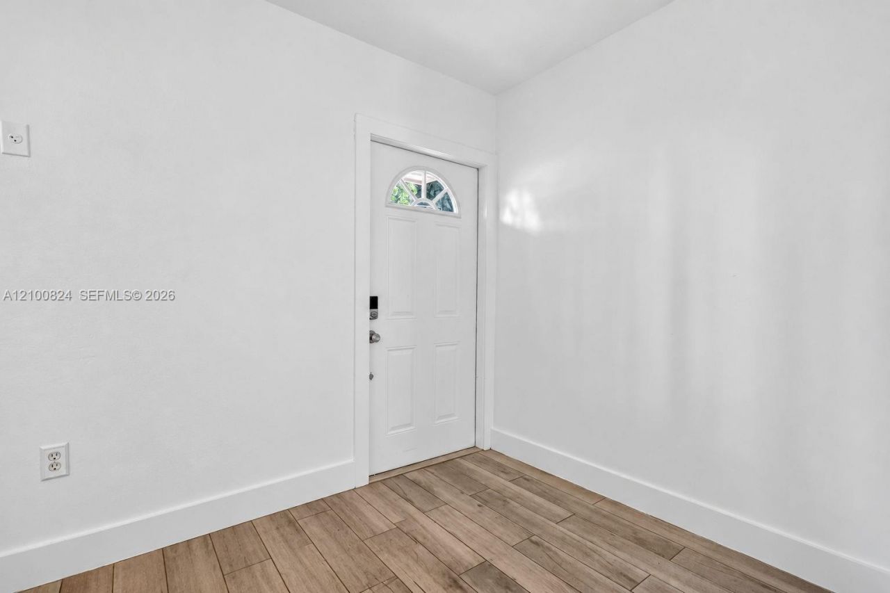 231 N 65th Ter , Hollywood, FL 33024 Photo