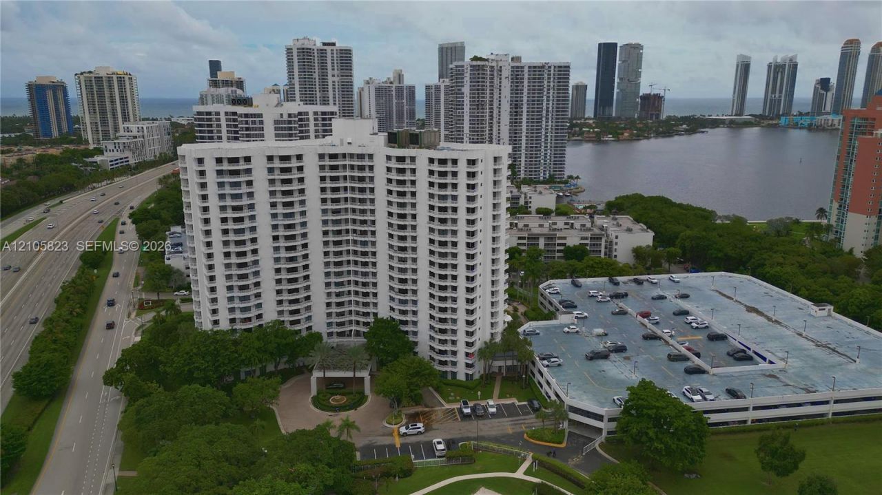 3300 NE 192nd St, Unit 1101, Aventura, FL 33180 Photo