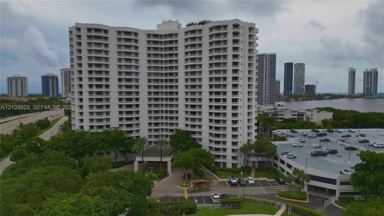 3300 NE 192nd St, Unit 1101, Aventura, FL 33180 Photo