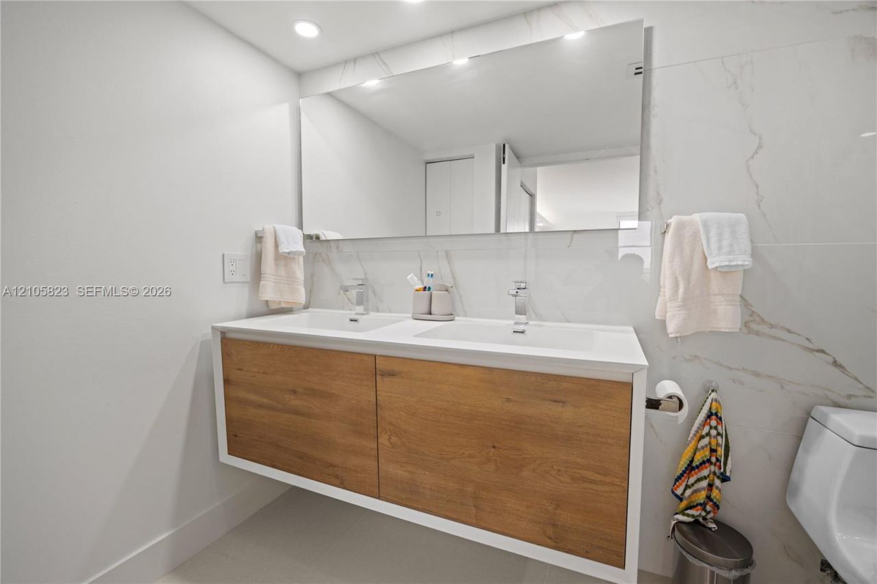 3300 NE 192nd St, Unit 1101, Aventura, FL 33180 Photo