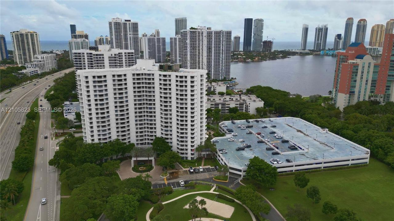 3300 NE 192nd St, Unit 1101, Aventura, FL 33180 Photo
