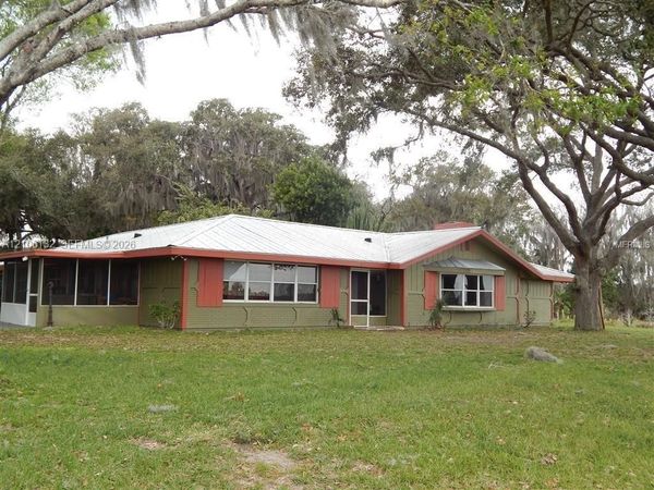 700 Wrights Lane , Lake Wales, FL 33898