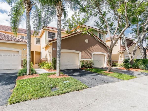 3713 San Simeon Cir , Weston, FL 33331
