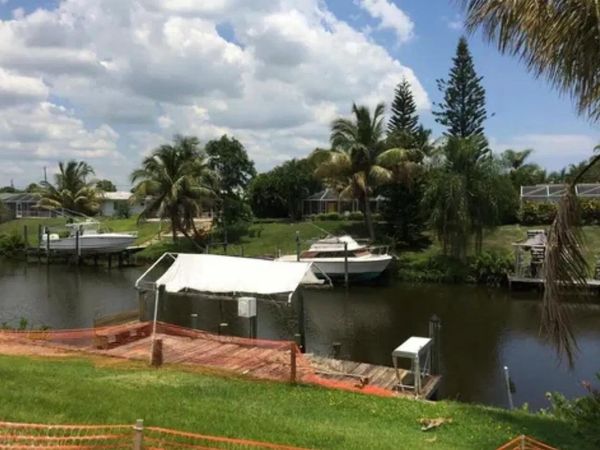639 SE HARBORVIEW Drive, Port St. Lucie, FL 34983