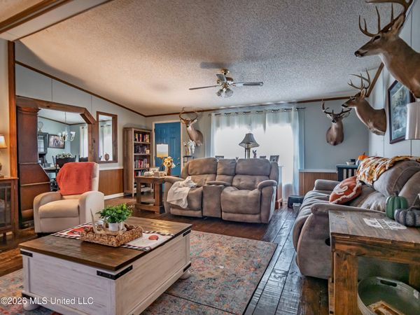 8208 Pope Crowder Road, Pope, MS 38658