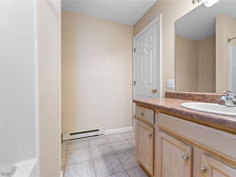3649 Indian Run Drive, Canfield, OH 44406 Photo 16