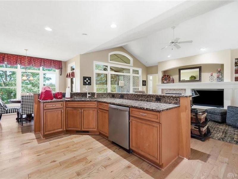 837 Eagle Run Drive, Centerville, OH 45458 Photo 15