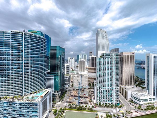 475 Brickell Ave , Unit 5209, Miami, FL 33131