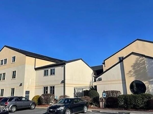 1372-240 N SUSQUEHANNA Trail , Selinsgrove, PA 17870