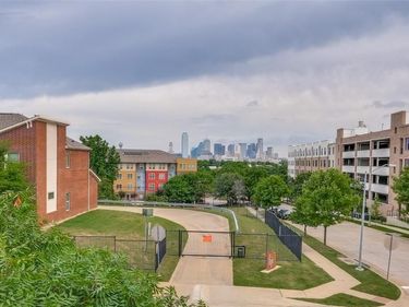 1596 Fiji Street, Dallas, TX 75203