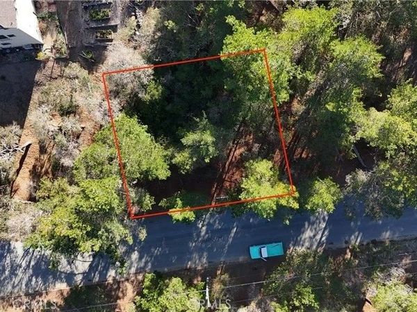 1955 Avon Avenue, Cambria, CA 93428