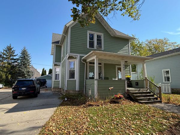 363 Linden St, Fond Du Lac, WI 54935