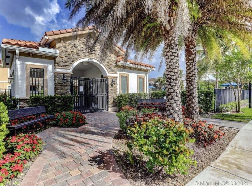 5258 Ashley River Road, West Palm Beach, FL 33417 Photo