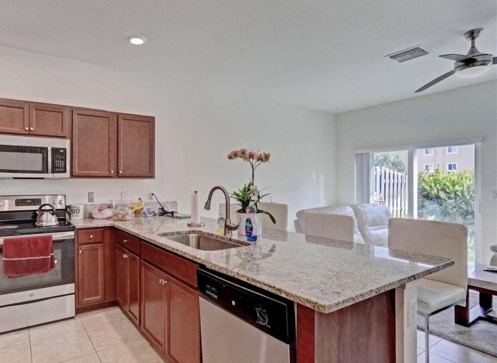 5258 Ashley River Road, West Palm Beach, FL 33417 Photo