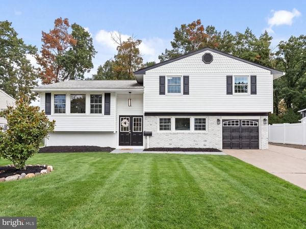 919 GRENVILLE DRIVE, BLACKWOOD, NJ 08012