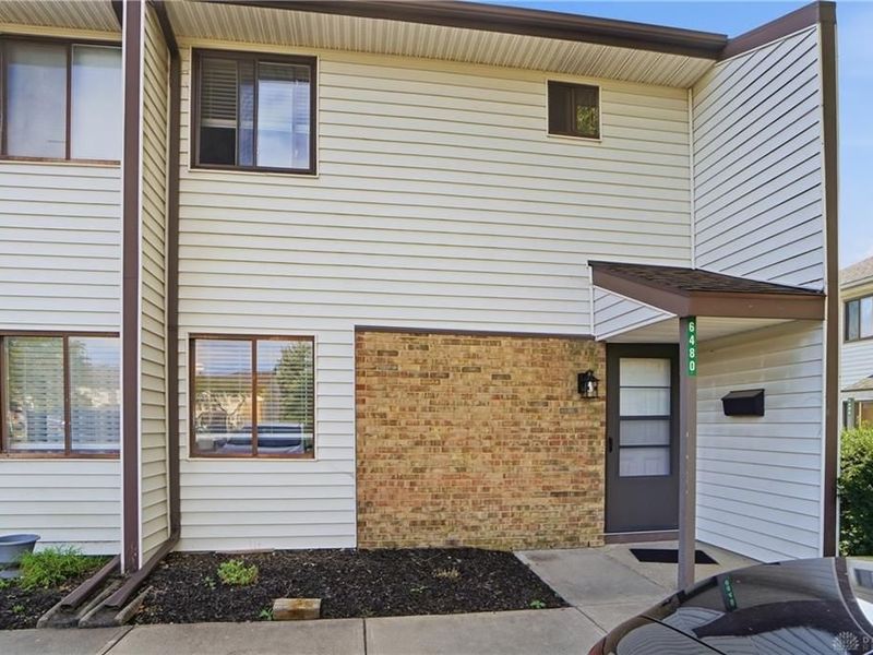 6480 Quintessa Court, West Carrollton, OH 45449 Photo 1