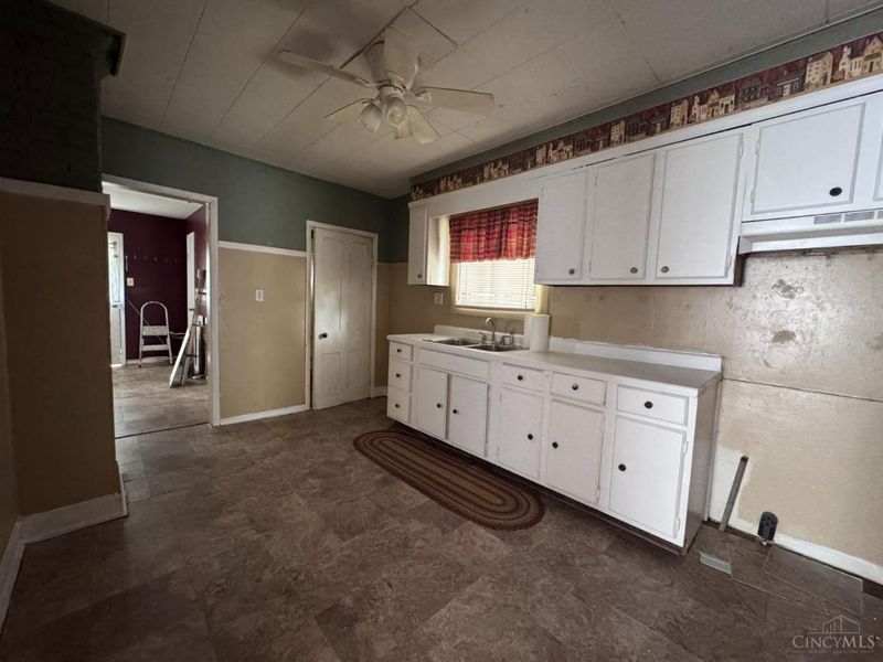 261 Eastern Avenue, Leesburg, OH 45135 Photo 7