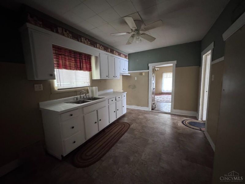 261 Eastern Avenue, Leesburg, OH 45135 Photo 8