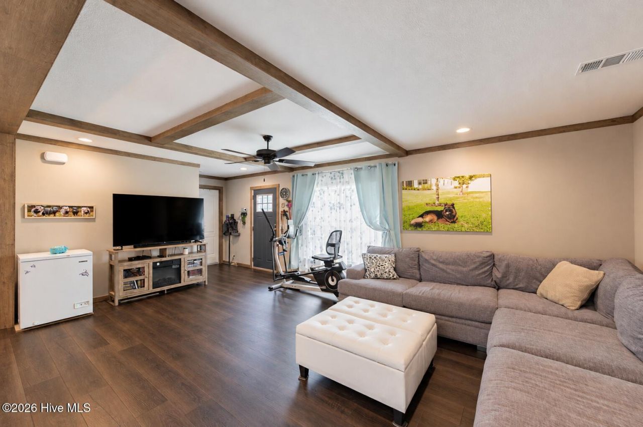 2623 Green Pond Road Photo 5