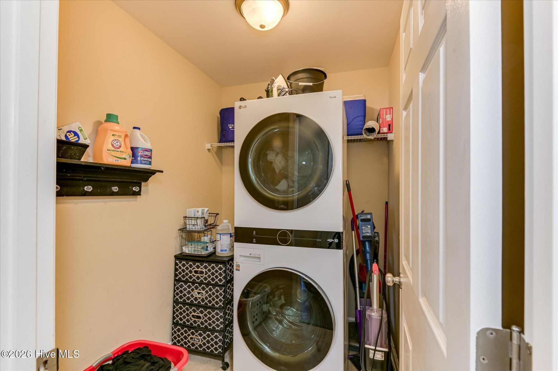 6081 Village West Lane Photo 24