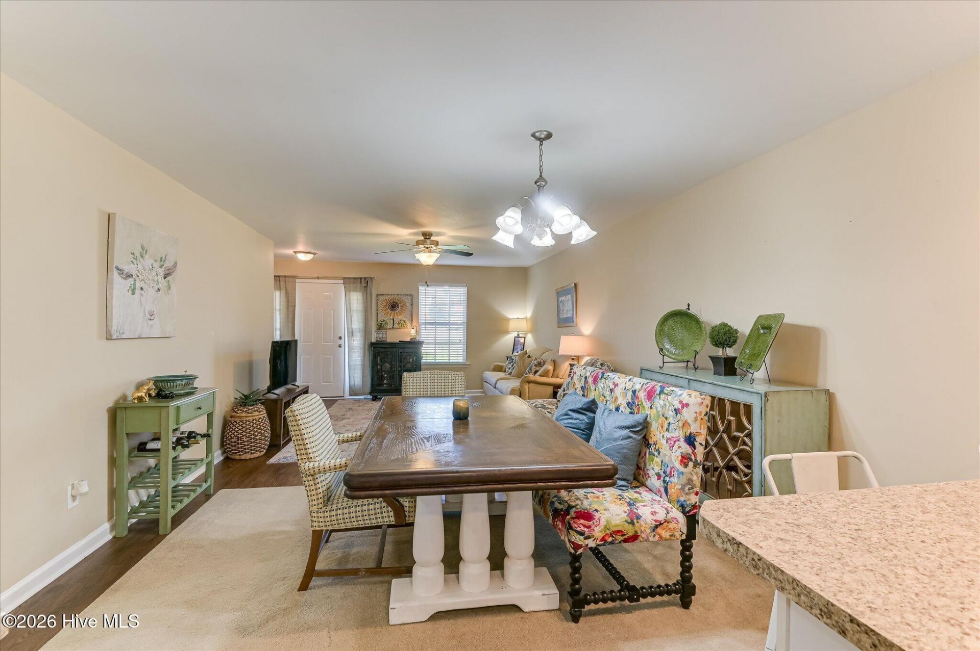 6081 Village West Lane Photo 9