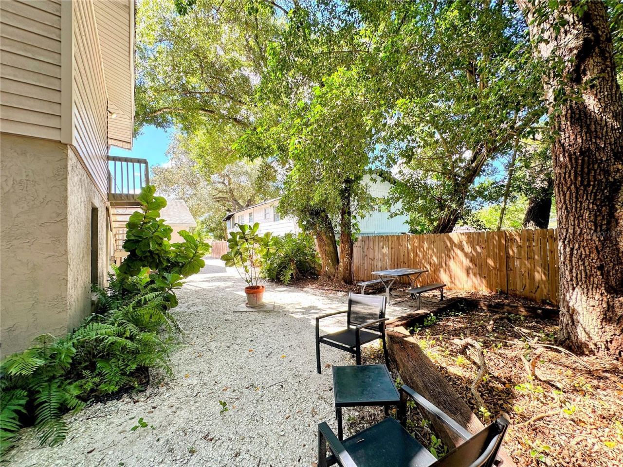 4711 Hollingsworth Avenue , Sarasota, FL 34233 Photo