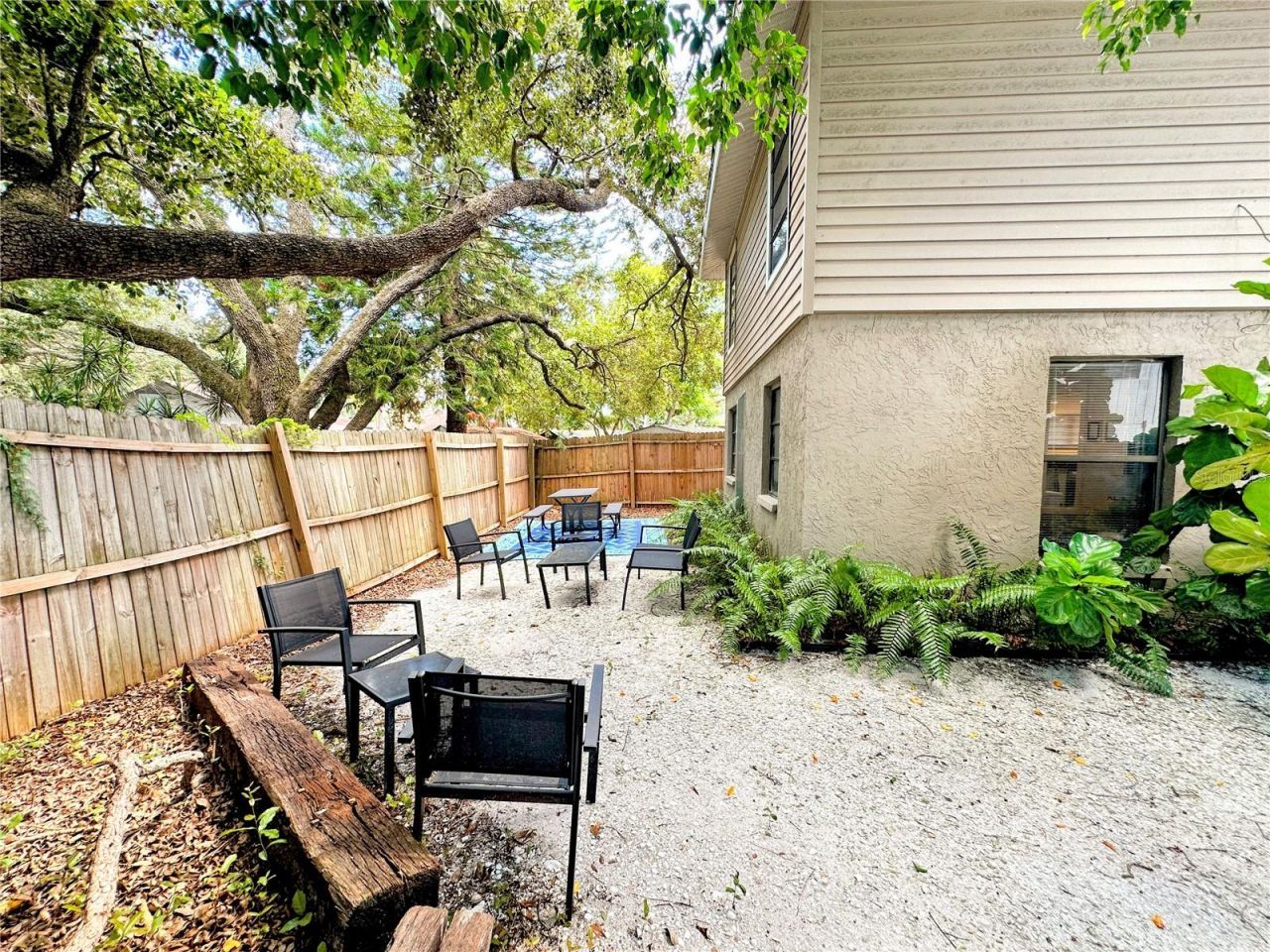 4711 Hollingsworth Avenue , Sarasota, FL 34233 Photo