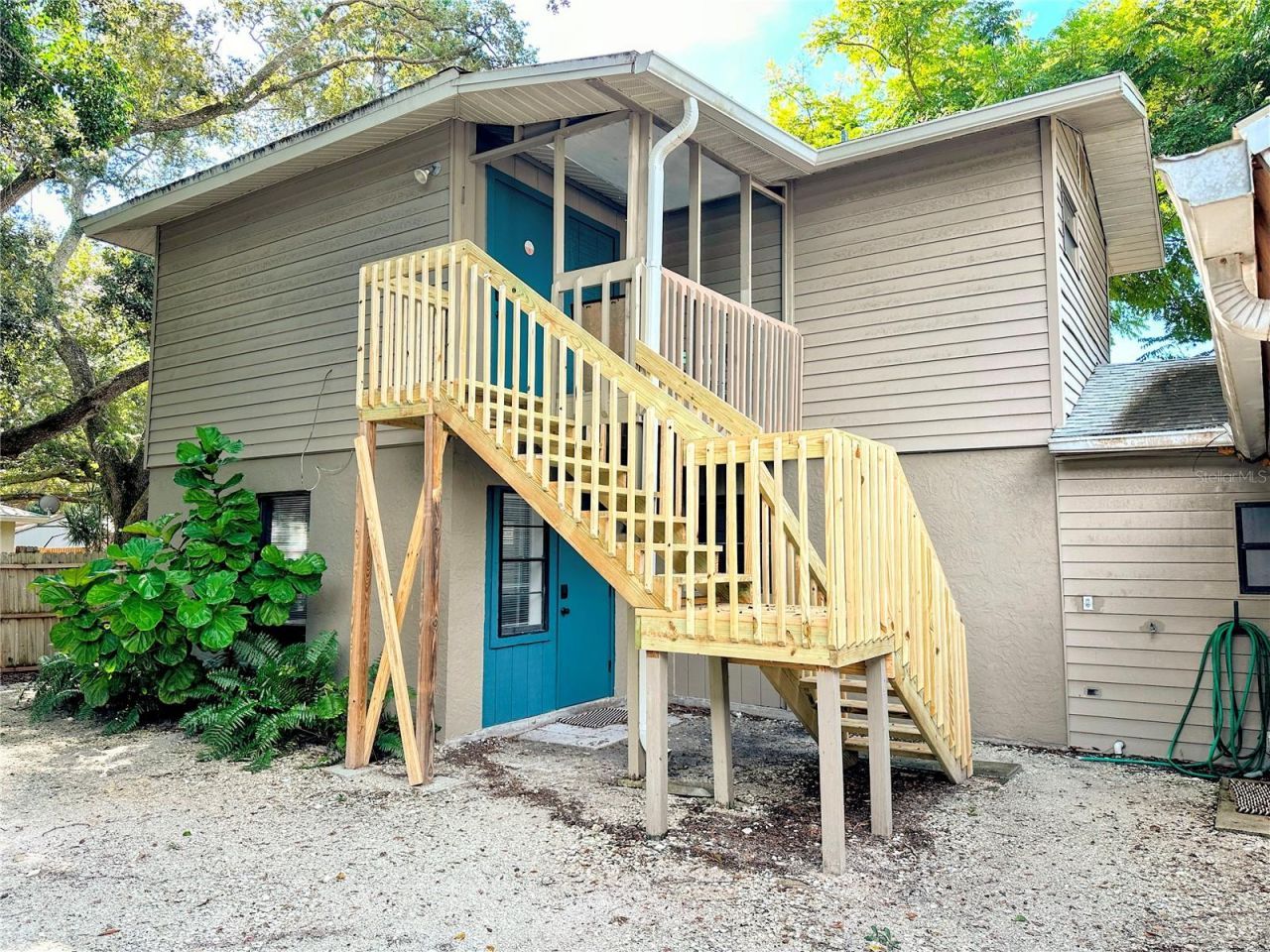 4711 Hollingsworth Avenue , Sarasota, FL 34233 Photo