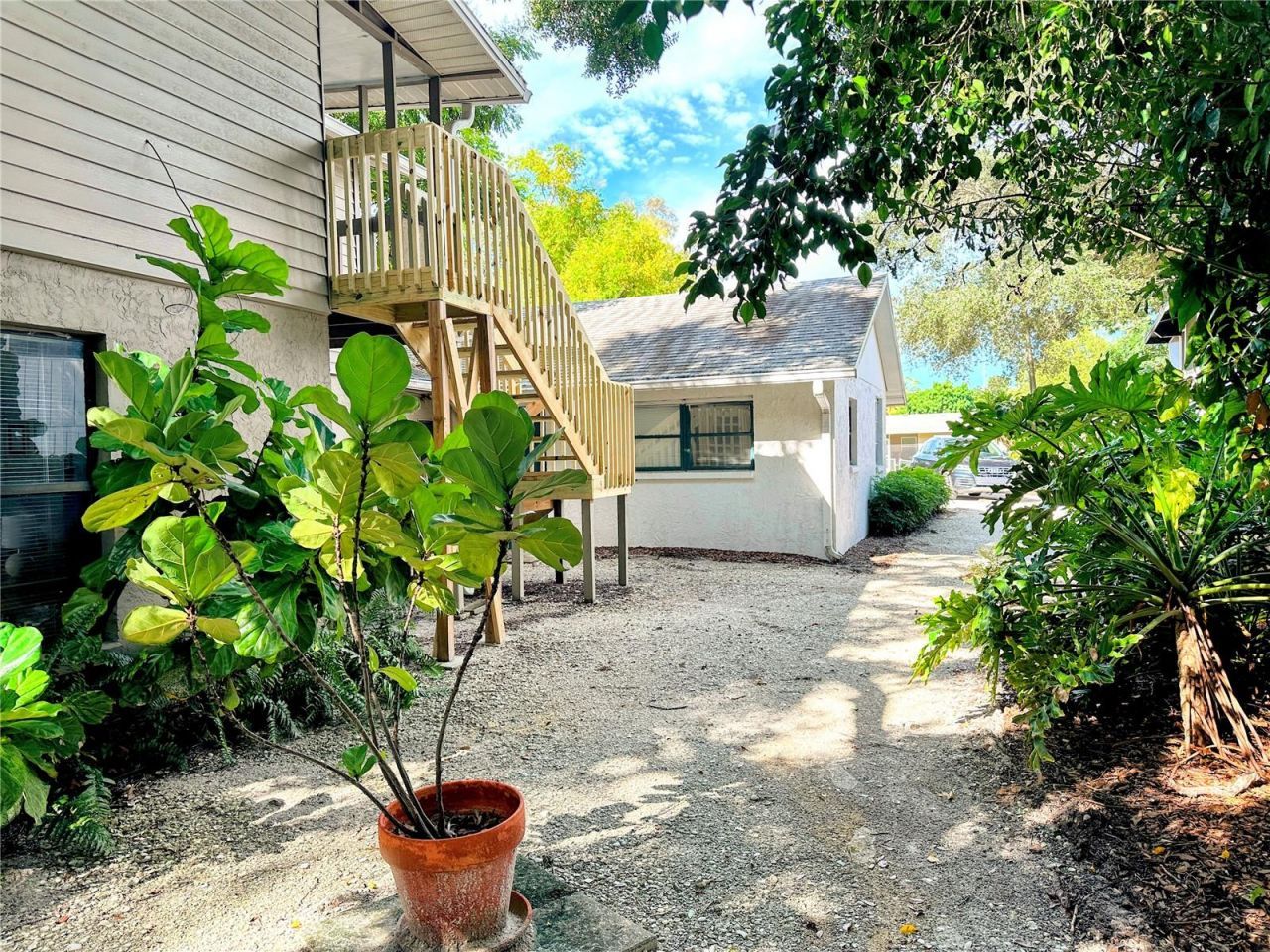 4711 Hollingsworth Avenue , Sarasota, FL 34233 Photo