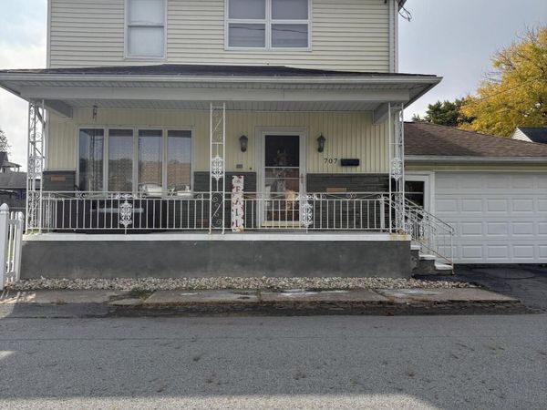 707 Hickory Street , Peckville, PA 18452