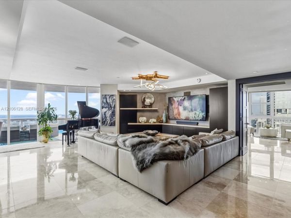 18201 Collins Ave , Unit 5101, Sunny Isles Beach, FL 33160