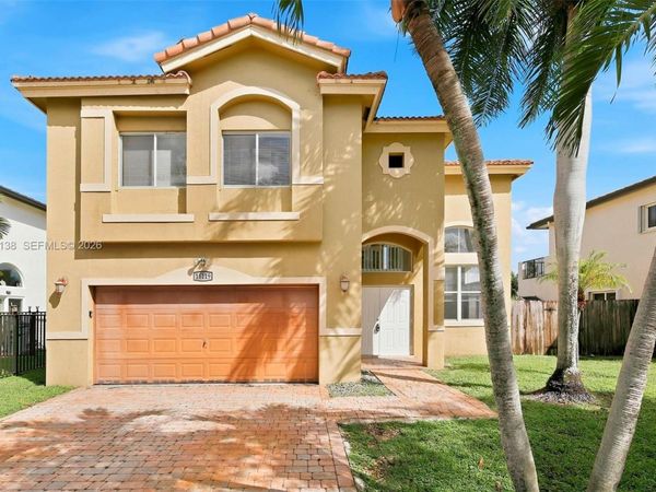 16119 SW 61st Ln , Miami, FL 33193