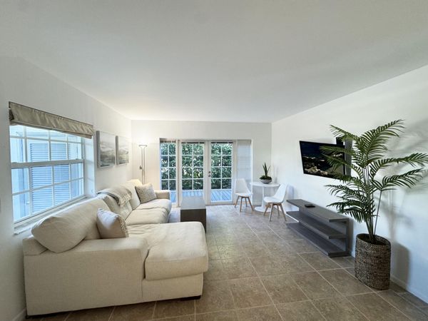 234 Oleander Avenue, Unit 1, Palm Beach, FL 33480