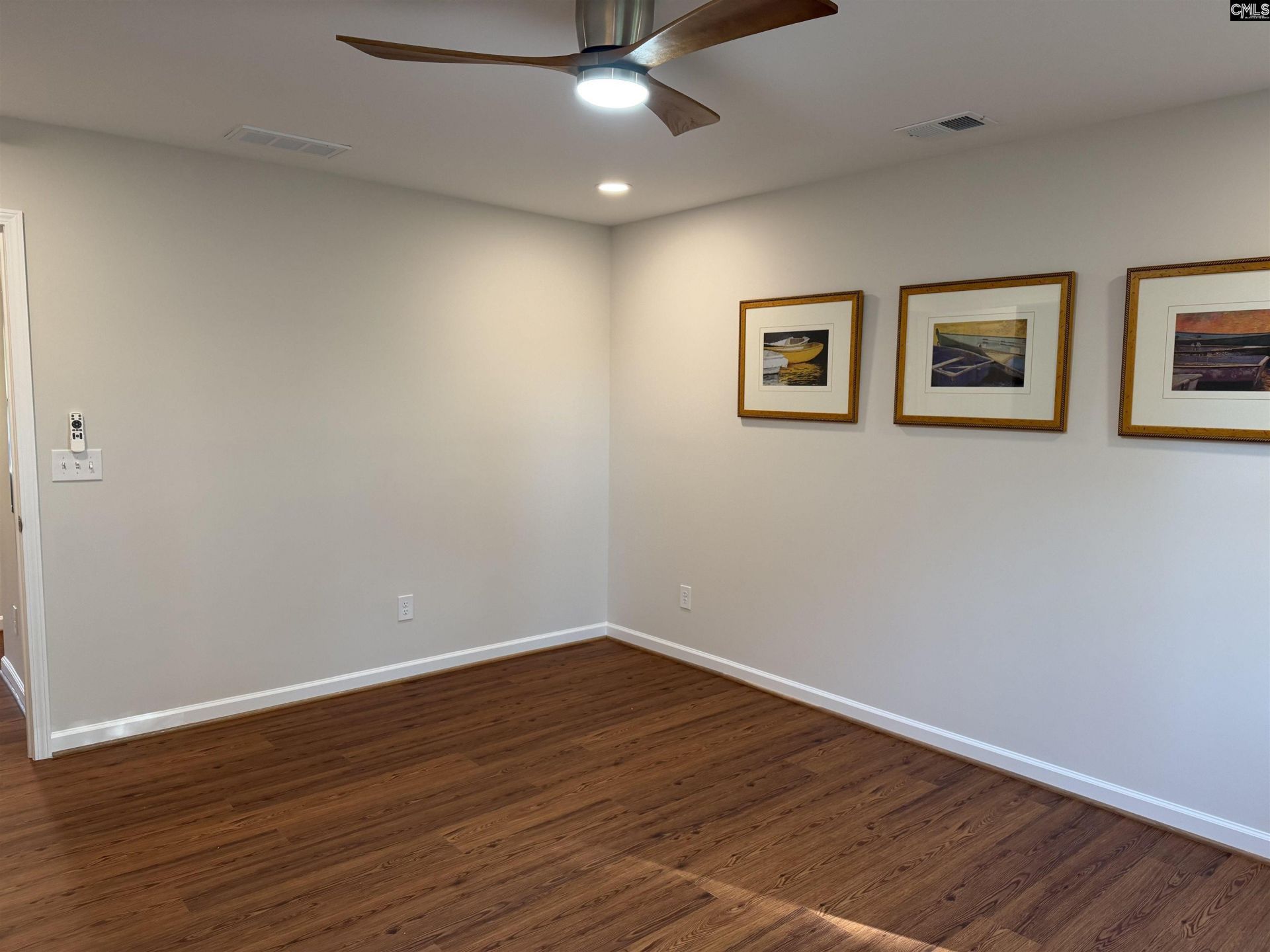 4709 Linden Street Photo 14