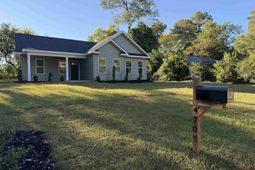 4709 Linden Street photo 4