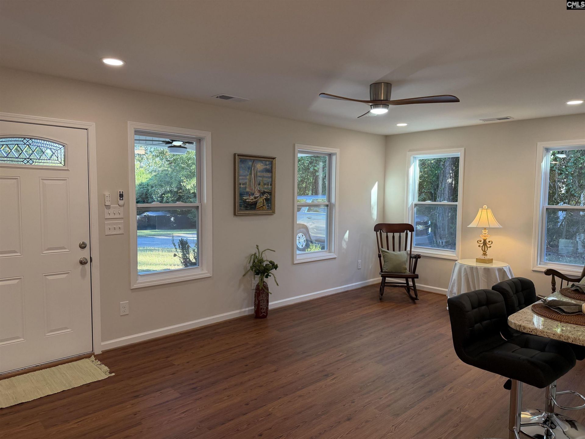 4709 Linden Street Photo 5