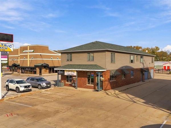 405 2nd Street, Coralville, IA 52241