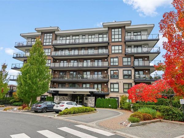741 Travino Lane, Unit #303, Saanich, BC V8Z 0G3