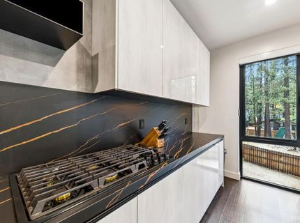1142 Lone Indian Trail, South Lake Tahoe, CA 96150 Photo