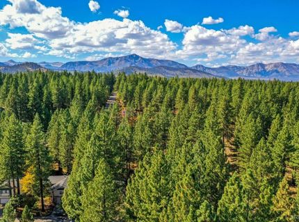 1142 Lone Indian Trail, South Lake Tahoe, CA 96150 Photo
