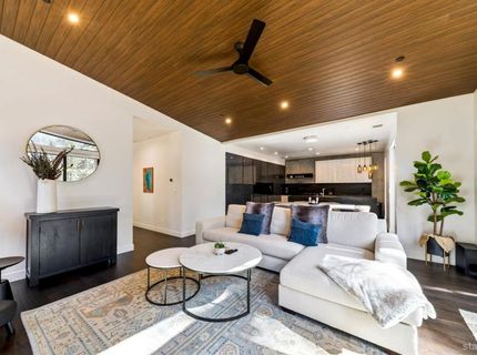 1142 Lone Indian Trail, South Lake Tahoe, CA 96150 Photo